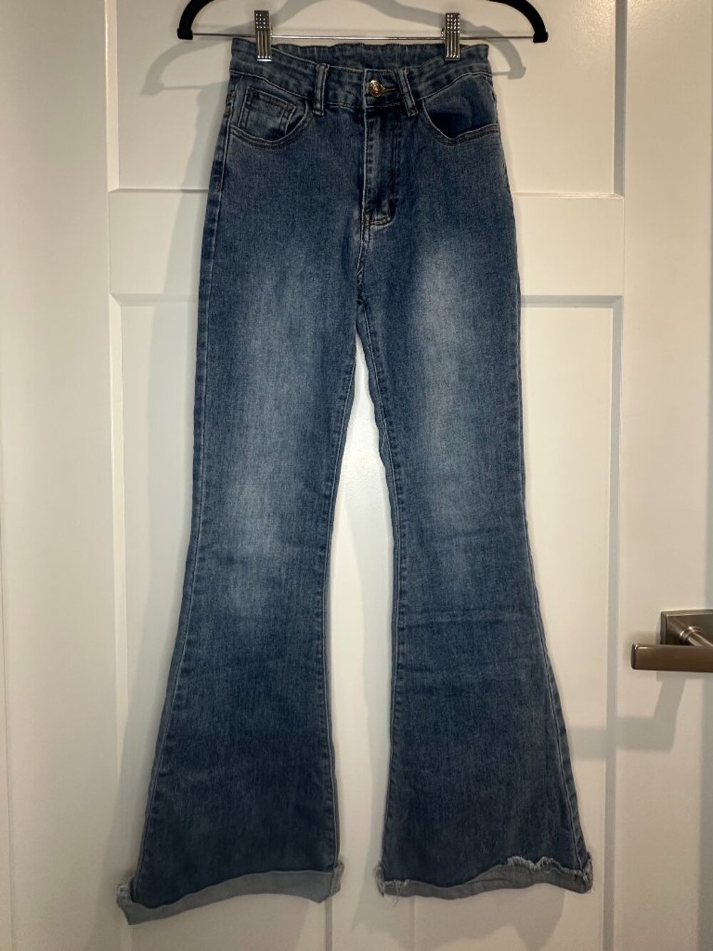 SHEIN Dark Wash Flare Jeans